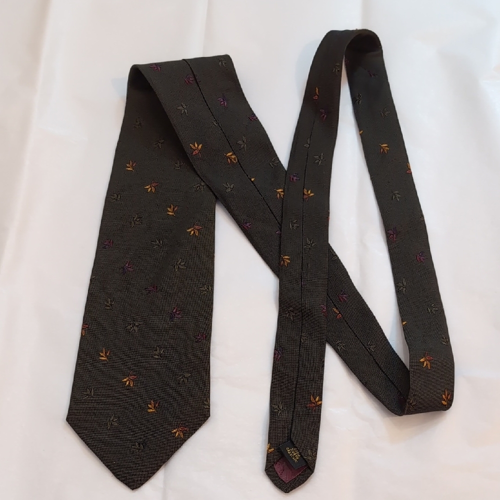 Guy LaRoche Authentic 100% Silk Patterned Men's Tie